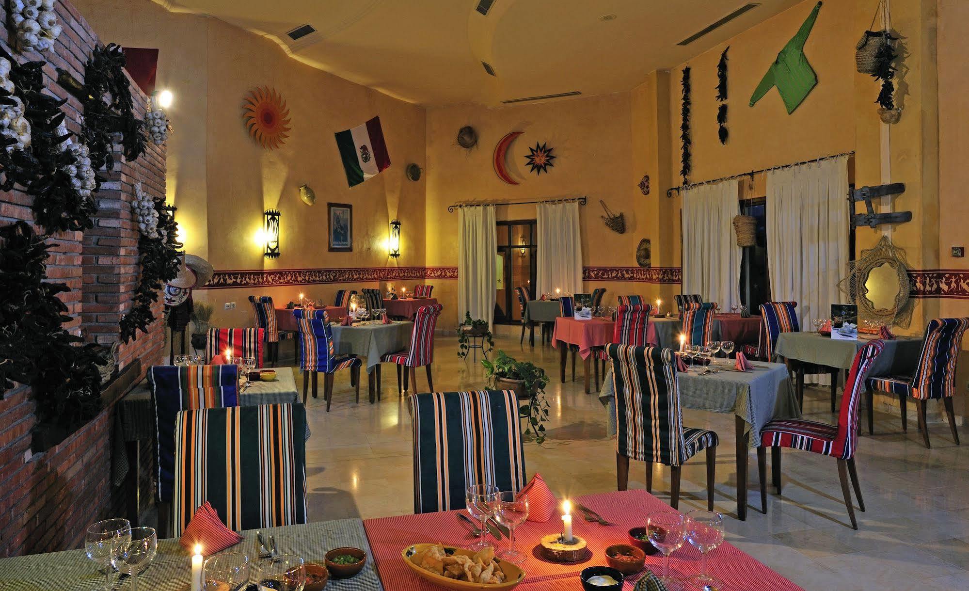 Chich Khan Hotel Хаммамет Ресторан фото